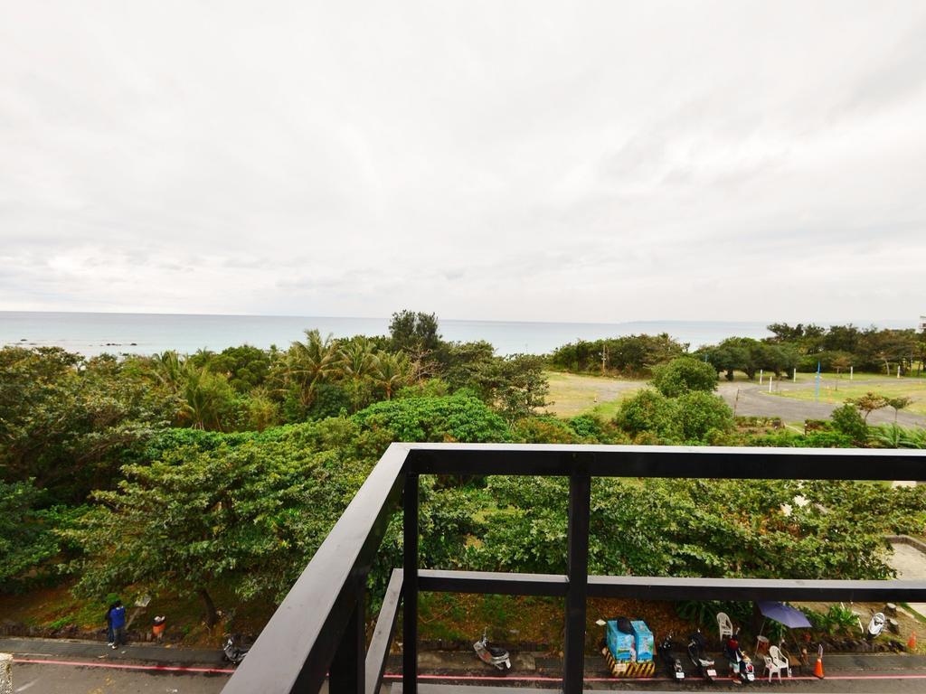 Tranquil Sea Vacation Hotel Kenting Exteriör bild