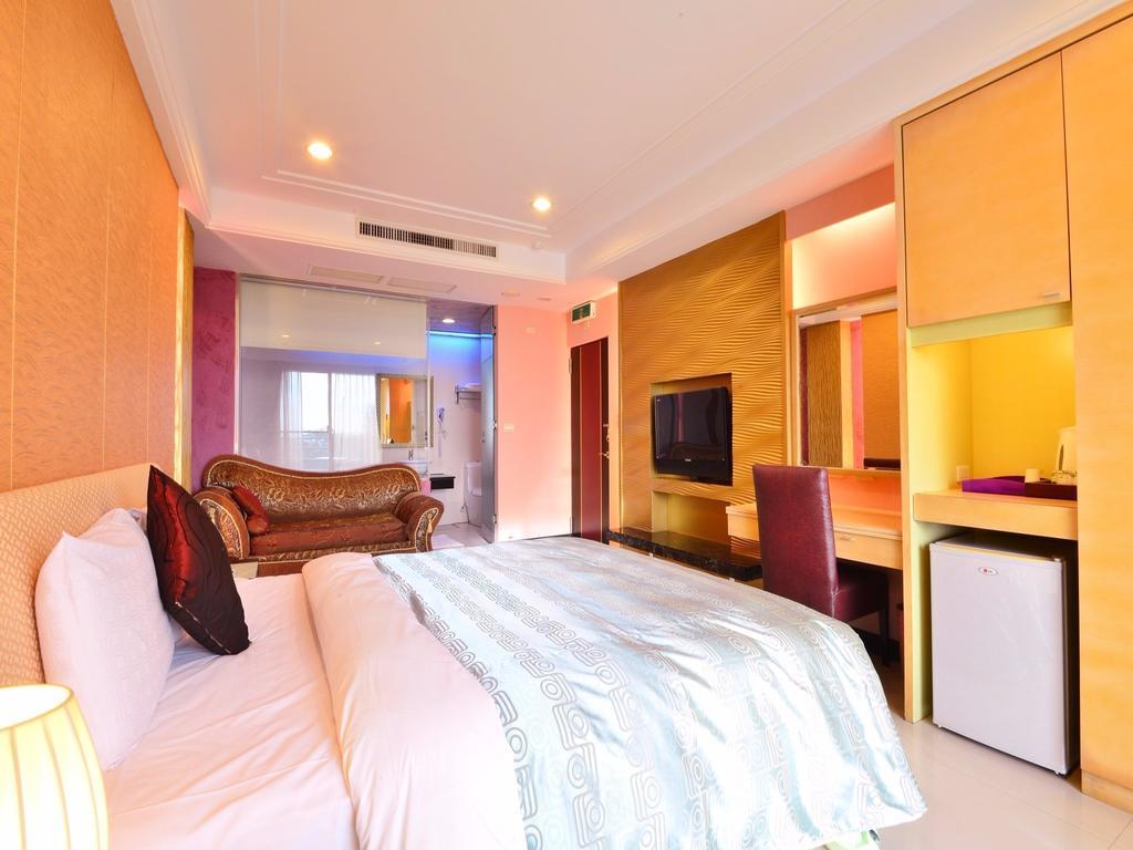 Tranquil Sea Vacation Hotel Kenting Exteriör bild